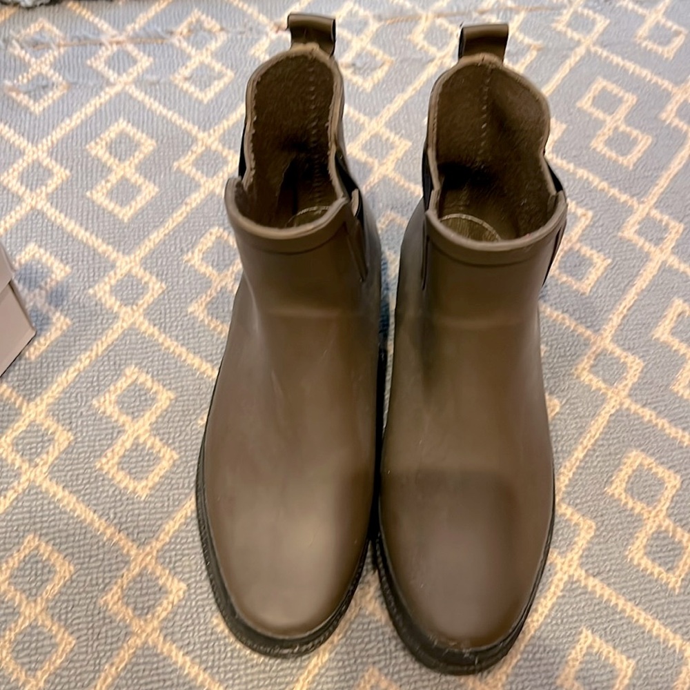 Rubber Rainboots
